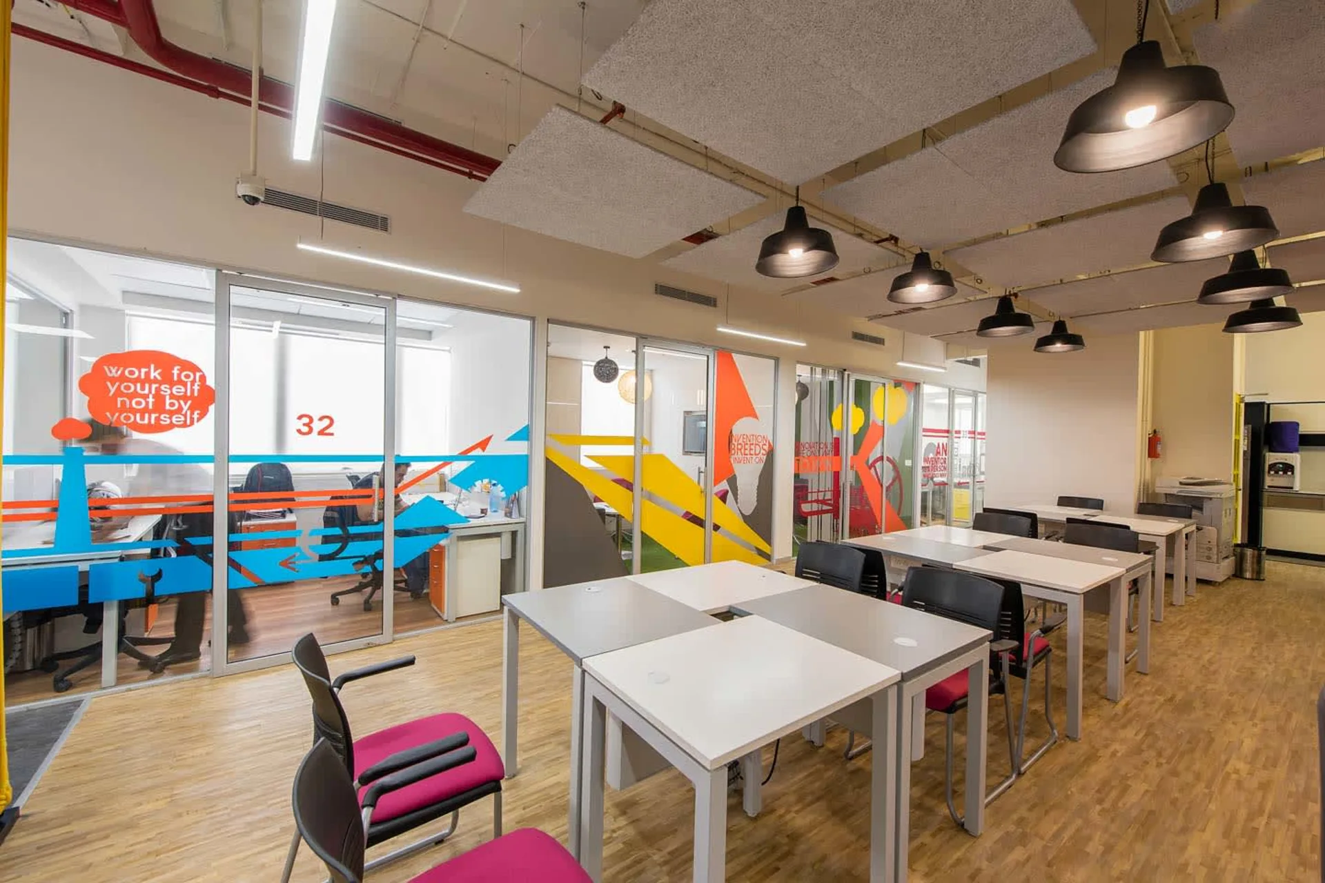 Viman Nagar Coworking Hub Pune | Ready Workstations, Cabins & Conference Rooms